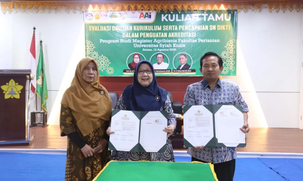 Penandatanganan IA antara IPB dan USK tentang penguatan Akreditasi